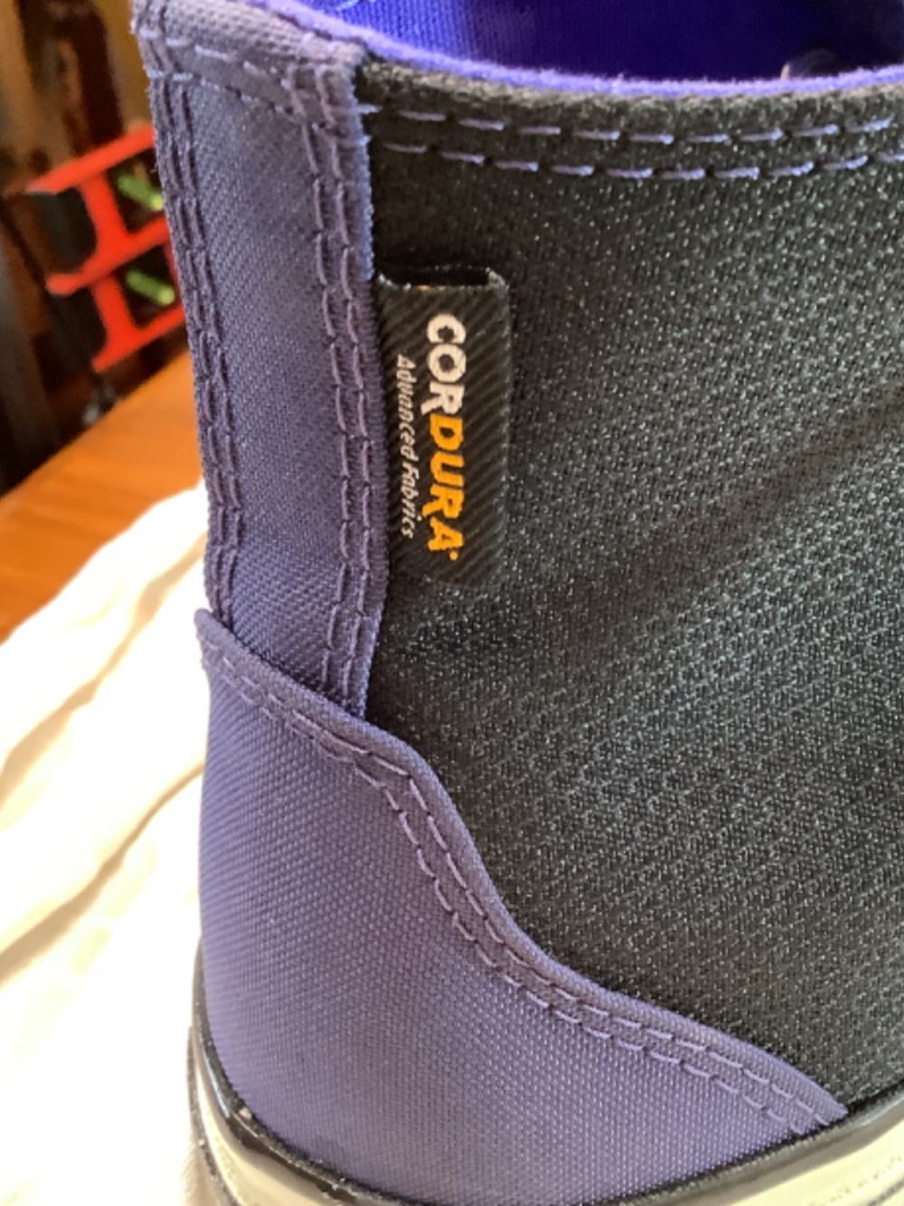 EUC Converse Allstar Chuck Taylor hi-top waterproof unisex M-5, W-7 blue black - Picture 14 of 14